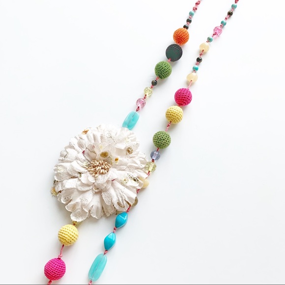 Handmade Beaded with flower appliqué necklace - Picture 3 of 6